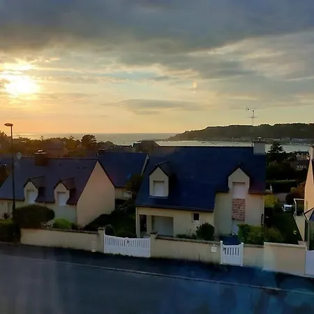 Erquy, Vue Mer, Centre, Plages & Commerces A Pieds Holiday home *